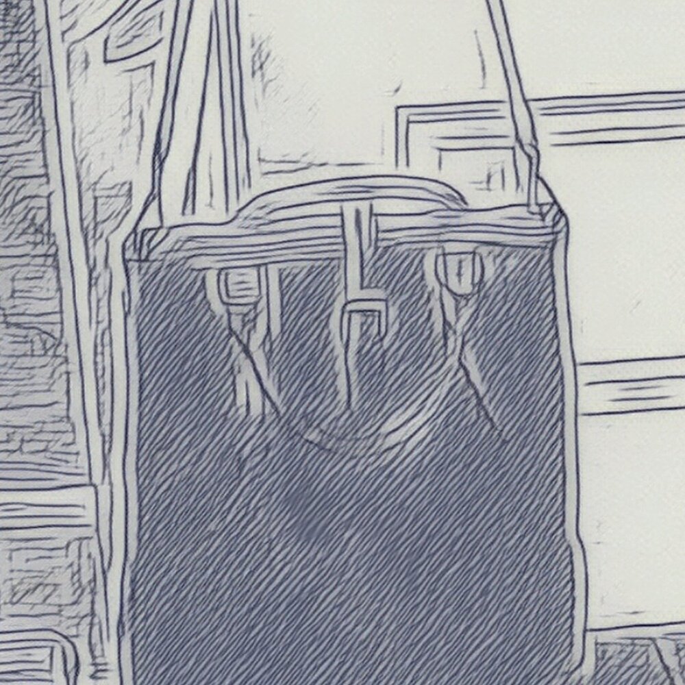 TUMI Large bag or crossbody bag/nearly pristine